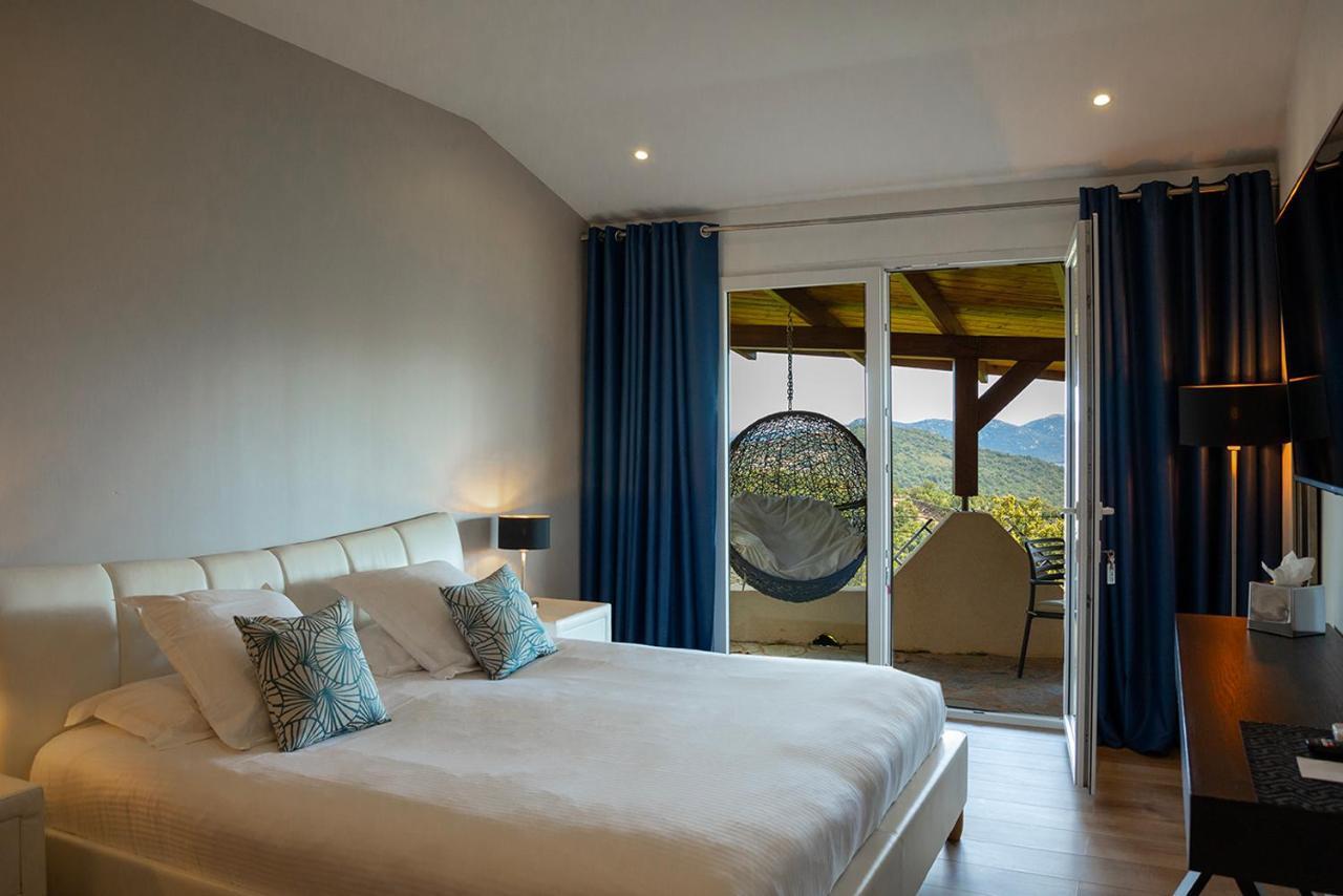Swim Lodge Hotel Piscine Privee Ou Jacuzzi Prive Πόρτο Βέκιο Εξωτερικό φωτογραφία